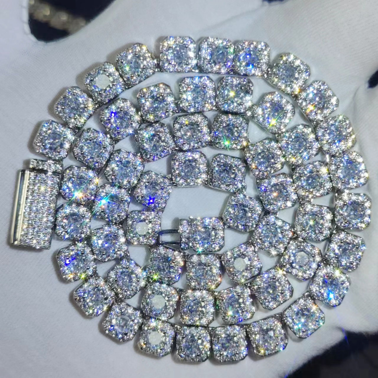 HHIOK Cluster-Diamant-Tenniske – Tennis Bracelet Cubic Bewertung und Preis
